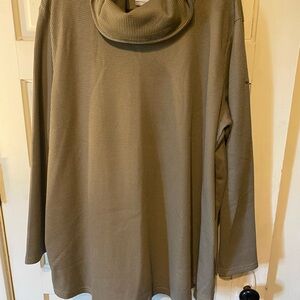 Columbia Olive Green Tunic Top